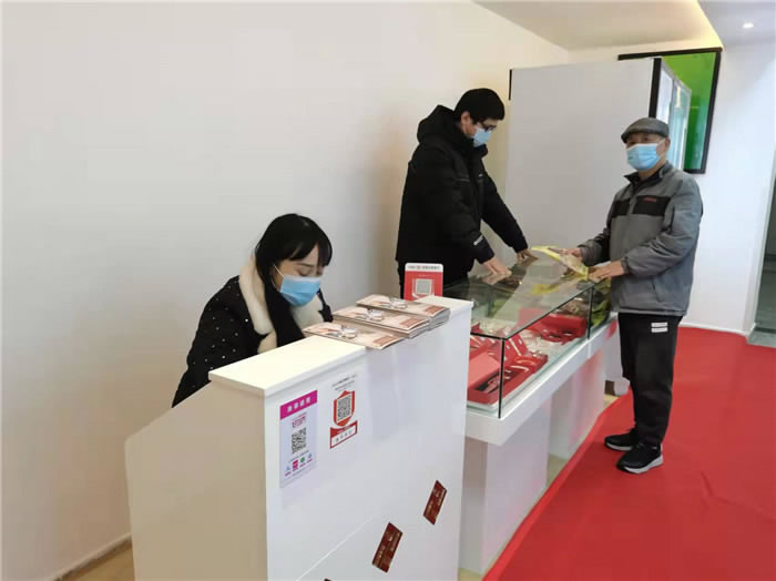 四川中青旅綿陽分社、綿陽市中旅假日旅行社、綿陽自來文化傳播有限公司24H自助售貨服務(wù)盛大開業(yè)